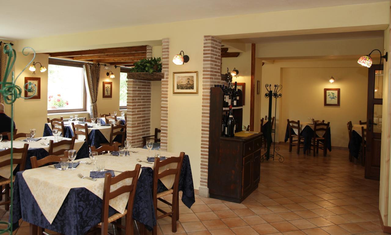 Hotel Il Ghiro Ovindoli Buitenkant foto